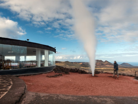 Los Centros Turísticos preparan un diagnóstico para transformar la experiencia de Montañas del Fuego